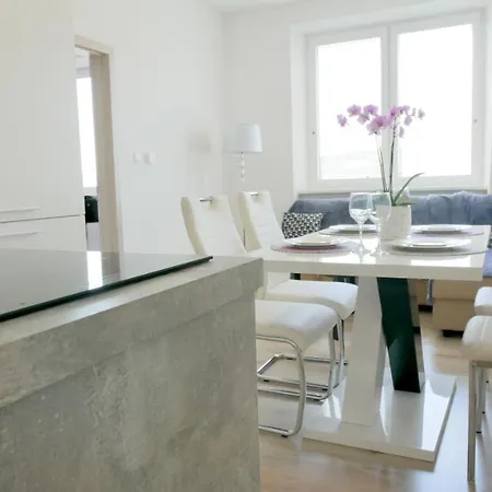 Apartman U Louckeho Klastera 2 Plus Kk Znojmo Exterior photo