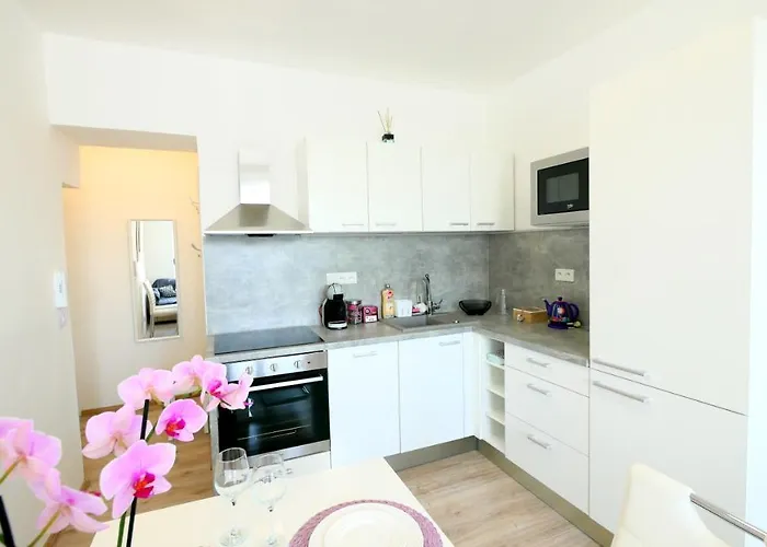 Apartman U Louckeho Klastera 2 Plus Kk